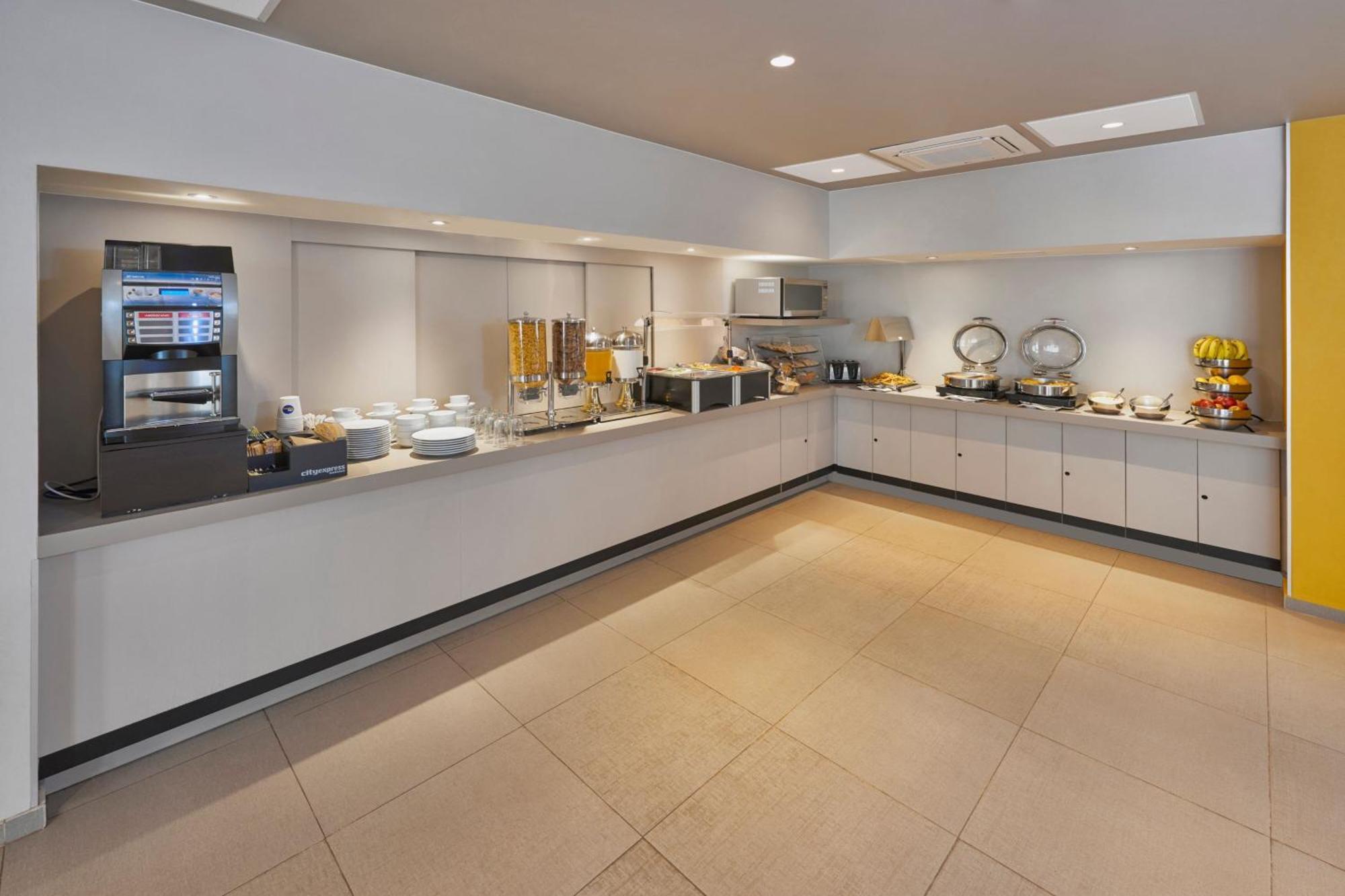 City Express Suites By Marriott Silao Aeropuerto Zewnętrze zdjęcie